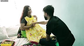 Heiße indische Bhabhi genießt eine Nacht leidenschaftlichen Sex mit ihrem Geliebten in diesem erstaunlichen Video 5 min 20 s