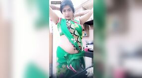 Süper Seksi Manju Bhabha'nın Canlı Şovu - Kraliçe için Mutlaka Görülmesi Gereken bir Şey 4 dakika 20 saniyelik