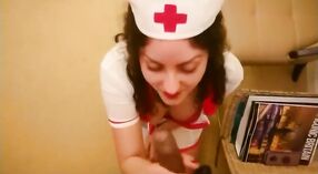 Istri India menggoda pasiennya untuk pertemuan beruap 4 min 20 sec