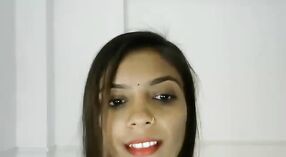 Tante Sarlas Sinnliche Camshow 0 min 0 s