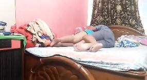 Blowjob Bangali Budi bocor ke mms setelah hubungan intim yang intens 3 min 40 sec