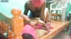 Pasangan Kerala seneng jinis hasrat karo saben liyane 3 min 40 sec