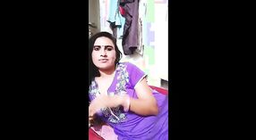 La belle épouse d'Aparna de Mumbai se fait pilonner 3 minute 20 sec