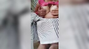 Espectáculo de Pueblo Desnudo de Bhabhi 1 mín. 50 sec