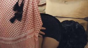 La star du porno pakistanaise Nadia Alix se fait pilonner par le cheikh 0 minute 0 sec