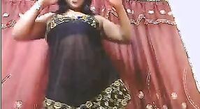 Nasya bhabhi's steamy webcam show 1 min 50 sec