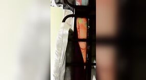 আন্টি দেশি তার নিজের প্রবীণ অংশীদার দ্বারা আবদ্ধ এবং চোদা 0 মিন 0 সেকেন্ড