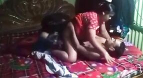 Bangalow bhabi membuat vaginanya terisi air mani di tengah malam 3 min 20 sec