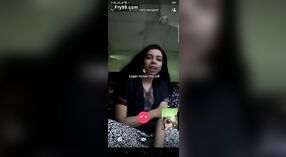 Desi menina mostra seu corpo deslumbrante neste vídeo 3 minuto 20 SEC