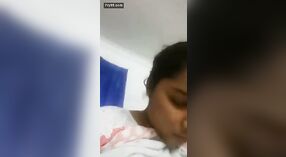 La vidéo nue d'une fille tamoule pour son petit ami est à regarder absolument 0 minute 0 sec