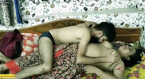 Indiano village bhabhi prende giù e sporco con adolescente in caldo sesso video 5 min 40 sec