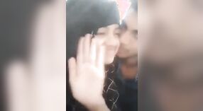 Ragazze Hijabi esplorare la loro sessualità con i loro fidanzati 2 min 20 sec