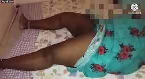 Video de Hermanastra Tamil Desnuda: Un Encuentro Gay Caliente 4 mín. 00 sec