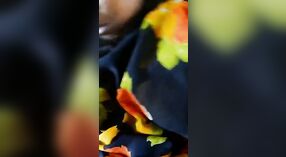 Şehvetli Telugu çift yerel bir videoda cinsel arzularını araştırıyor 0 dakika 50 saniyelik