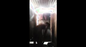 Bengaoli's nudo video cattura il suo sensuale bagno tempo 2 min 50 sec