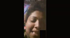 Appel vidéo Amusant avec un Bhabi marié 3 minute 00 sec