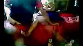 ভাবি কি ভাইয়া তার ছোট ভাইয়ের সাথে একটি মর্মস্পর্শী মুহূর্ত ভাগ করে নিয়েছে 3 মিন 00 সেকেন্ড