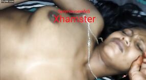 Desi prostituta ottiene bloccato e dominato 0 min 0 sec