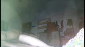 Amatorskie Dziewczyna z Karaczi pokazuje swoje ciało w tym ekscytujący wideo 0 / min 50 sec