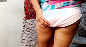 Desi Wife Gets Wet and Wild on Webcam 2 min 40 sec