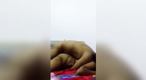 Desi girl se fait pilonner durement par son amant dans cette vidéo torride 2 minute 50 sec