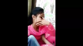 Mahasiswa bangla kanthi payudara sing gedhé 0 min 30 sec