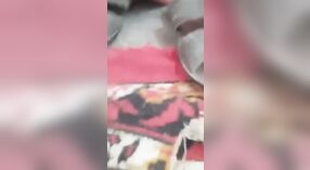 ناضجة الباكستانية باكي باتان ينغمس في الفم و مخترق الجنس 3 دقيقة 30 ثانية