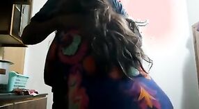 Pawon Panas Karo Bhabi Devar: Video Omah Sing Uap 2 min 30 sec