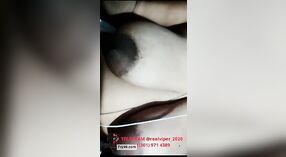 Kejutan September Kecantikan Tamil yang Sensual, Lucy 0 min 0 sec