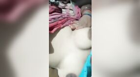 Unsatisfied bhabhi uses vegetables for masturbation 1 min 30 sec