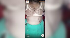 Tamil Angel's Sensual Solo Performance 0 min 0 sec