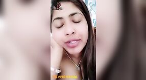 Desempenho Sensual de Salomi Kachhap em HD 21 minuto 20 SEC