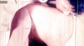 Video Desnudo Completo y Caliente de Bangla con un Toque Sexy 3 mín. 50 sec