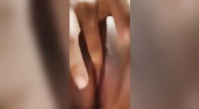 Beautiful bhabhi pleasures herself with her fingers 1 min 10 sec