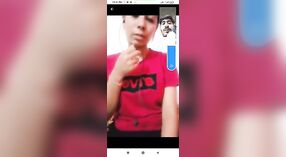 Desi babe memamerkan vagina dan payudaranya dalam video beruap ini 4 min 50 sec