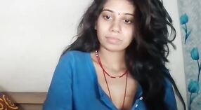 Pertunjukan Kamera Sunny Bhabhi: Pertemuan yang Beruap 4 min 20 sec
