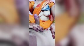 Bojo Desi menehi bukkake sensual ing video desi 1 min 20 sec