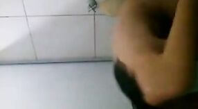 Punjabi beauty enjoys a steamy shower with MMS 2 min 30 sec