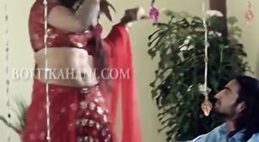 Beleza indiana fica impertinente com seu amante neste vídeo fumegante 6 minuto 20 SEC