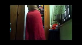 देसी परिपक्व चाची एक कामुक शॉवर में तैयार हो जाता है वीडियो 3 मिन 20 एसईसी