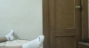 देसी अश्लील व्हिडिओमध्ये मेहुणे आणि त्याचा भाभा यांचा समावेश आहे 43 मिन 50 सेकंद