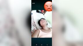 Tampilan Bhabhi sing apik banget 0 min 0 sec