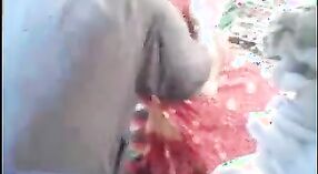 પાકિસ્તાની દંપતીનો વીડિયો એક યુવક દ્વારા ચોરાઈ ગયો 5 મીન 50 સેકન્ડ