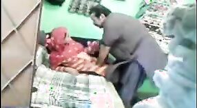 Pakistani couple's video gets stolen by a younger man 0 min 0 sec