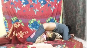 Glückliches Paar aus Lucknow beim Sex gegen Geld erwischt 5 min 20 s