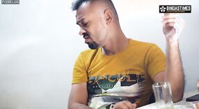 Платное Индийское Гей-видео: Дези Джиджа Аур весело трахается 0 минута 0 сек