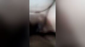 Sayang seksi memberikan blowjob yang menakjubkan selama seks yang intens 3 min 00 sec