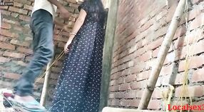 Black Dressed Bhabi Gets Naughty in XXX Video 2 min 00 sec