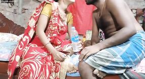 देसी पत्नी रिया पश्चिम बंगाल में मुश्किल हो जाता है वीडियो 1 मिन 50 एसईसी