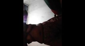 Cô gái nóng bỏng nhất của Bangla trong một video trực tuyến ướty 0 tối thiểu 0 sn